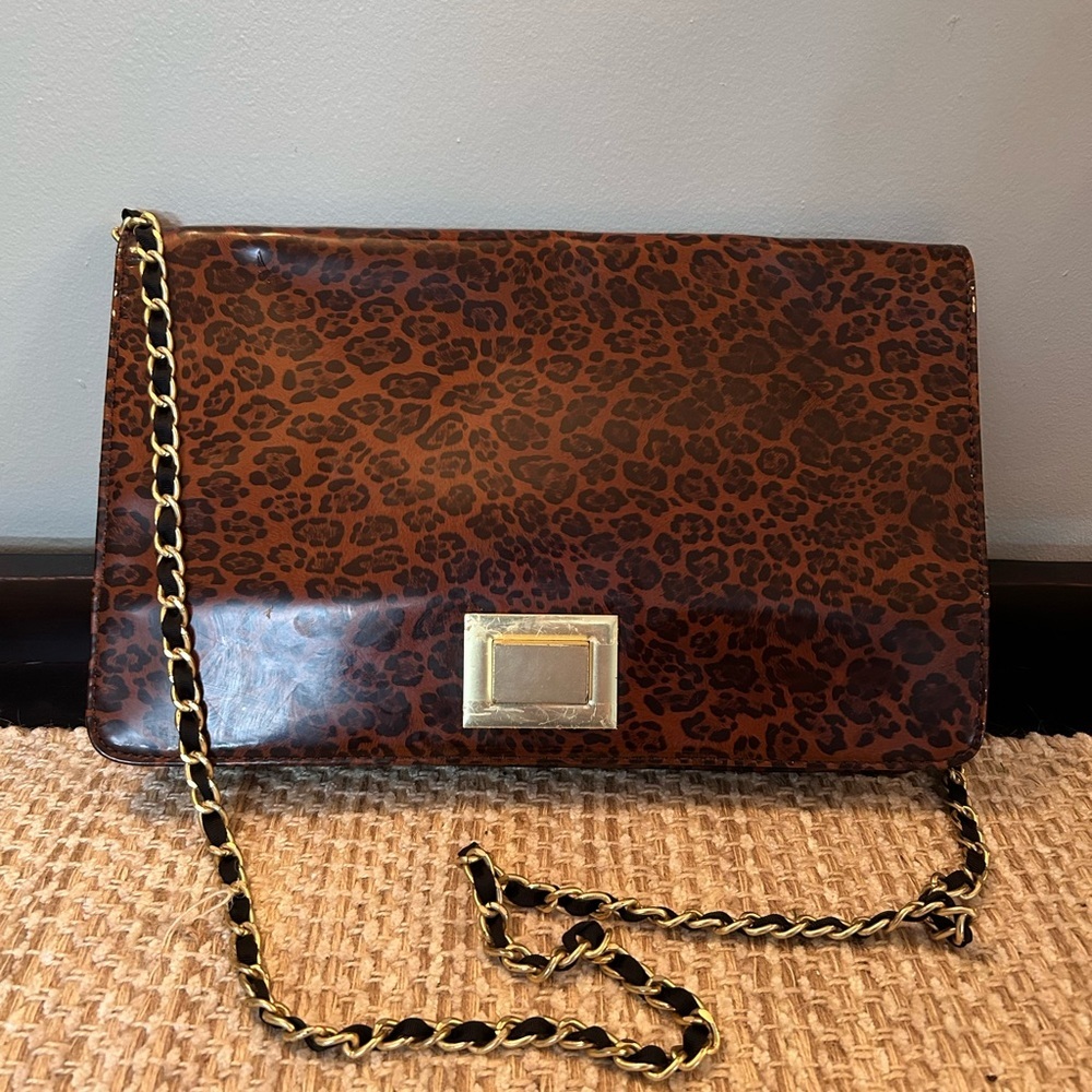 NWOT Chico's Leopard Print Turn Lock Purse Chain Strap Red Satin‎ Lining Mature